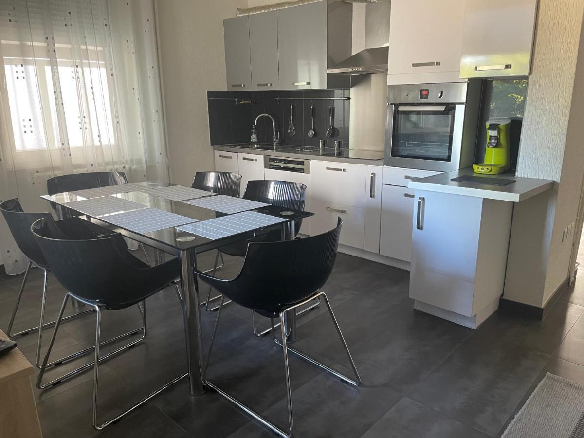 Appartement Bes,, Chaleureux Et Confortable Avec Entree Independante Wittenheim Luaran gambar